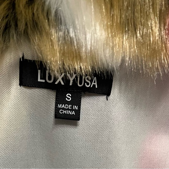 Luxy USA Multi Color Faux Fur Cropped Jacket, Size Small, EUC - Picture 3 of 8